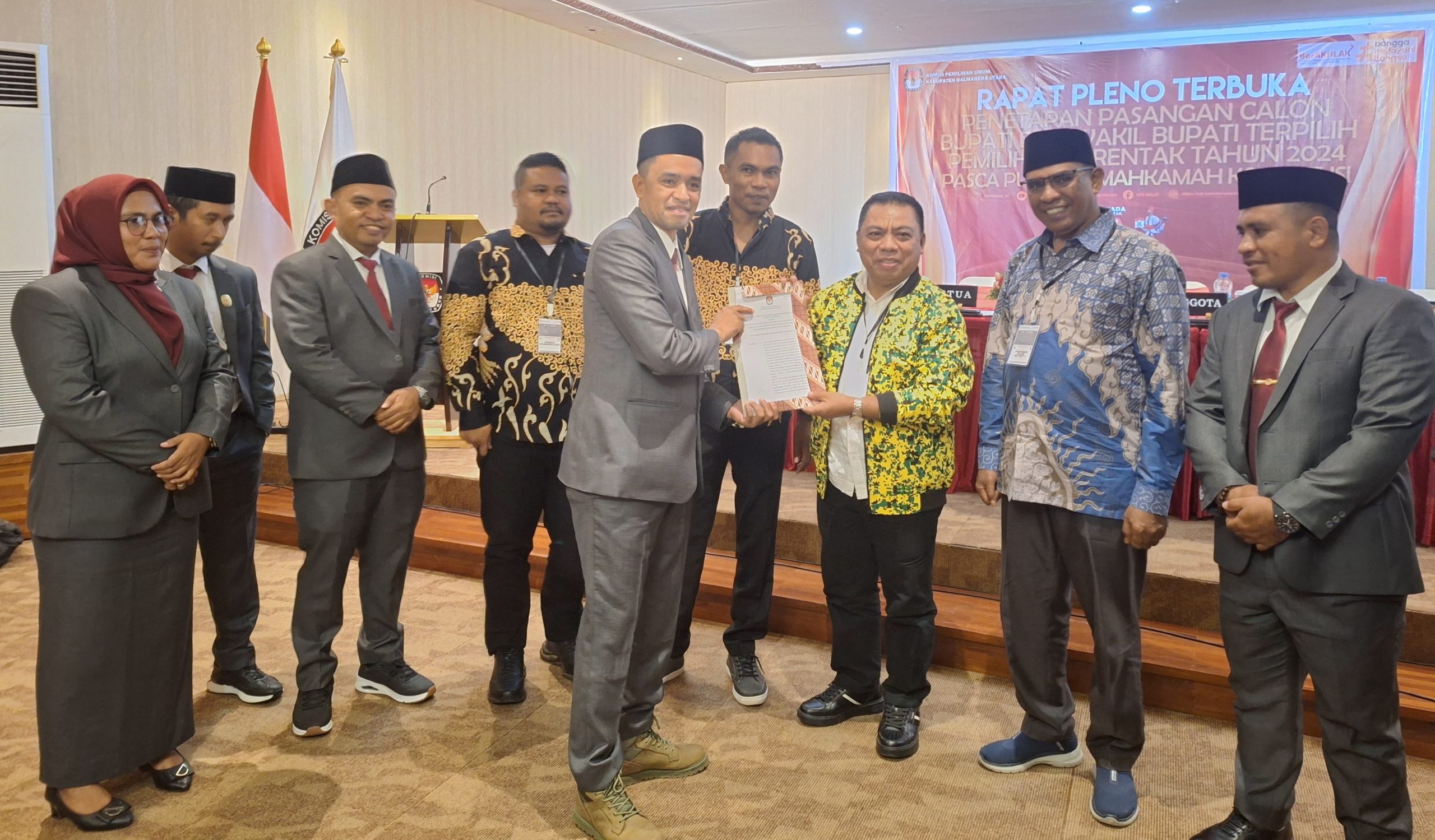 Sah!!! KPU Tetapkan Piet-Kasman Sebagai Bupati Dan Wakil Bupati Halut Periode 2025-2030