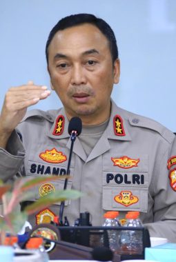 Polri Lakukan Mutasi 1.255 Personel, 10 Kapolda Berganti, dan 10 Polwan Jadi Kapolres
