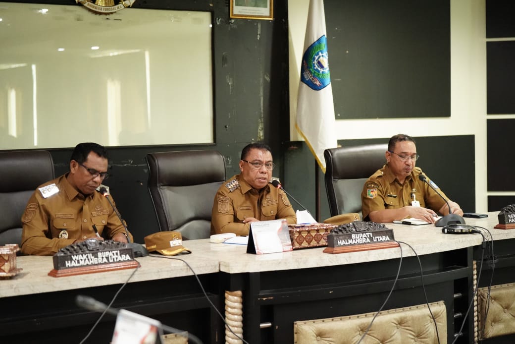 Rapat Tertutup Dengan Pimpinan OPD, Bupati Dan Wabup Halut Minta OPD Harus Inovasi
