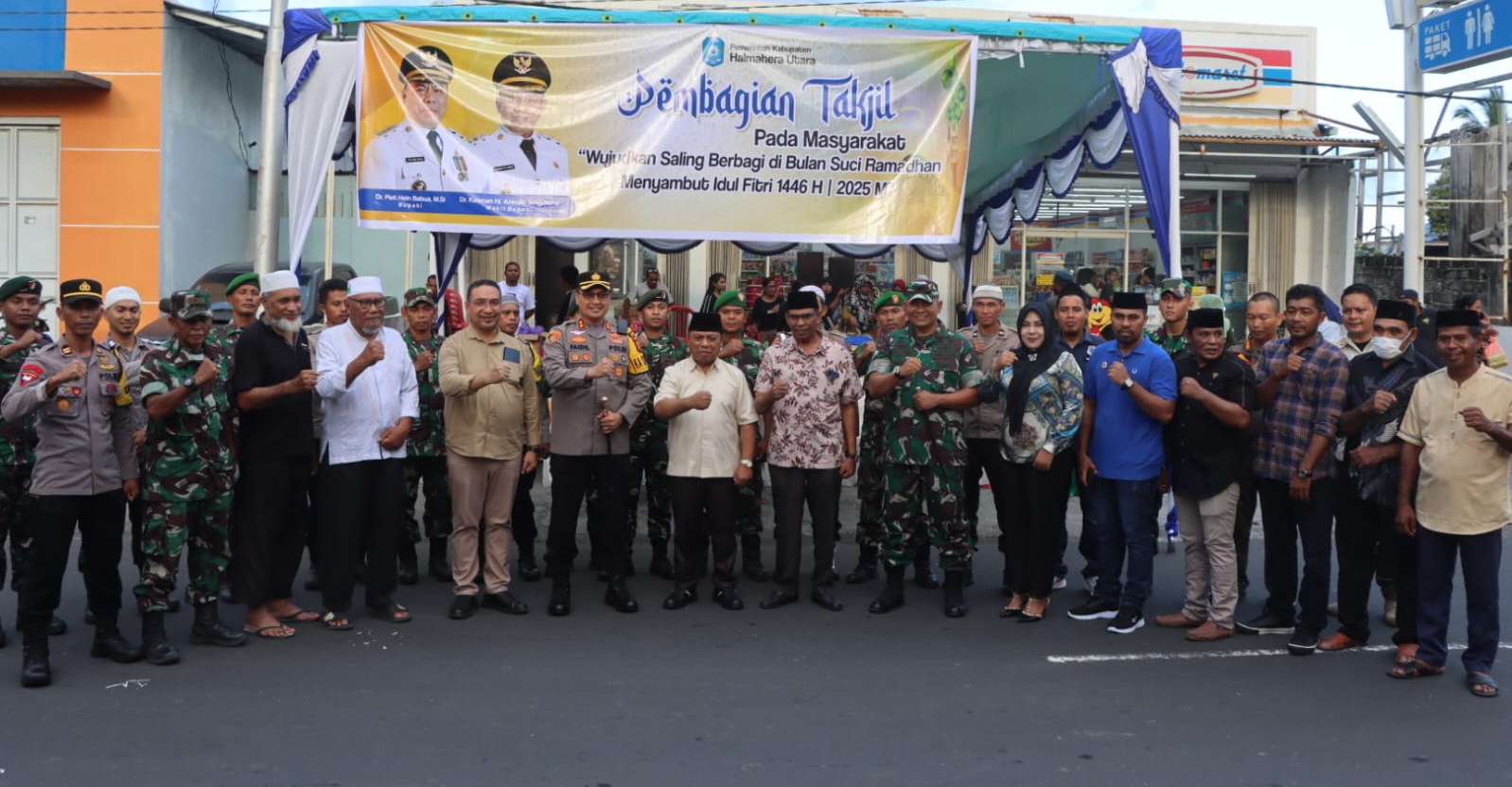 Forkopimda Halut Berbagi Takjil Dipenghujung Ramadhan, Wabup : Untuk Menjaga Kebersamaan 