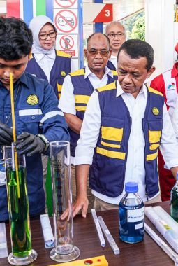 Sambut Arus Balik Lebaran 2025, Pertamina Patra Niaga Jaga Kelancaran Distribusi Energi di  Maluku