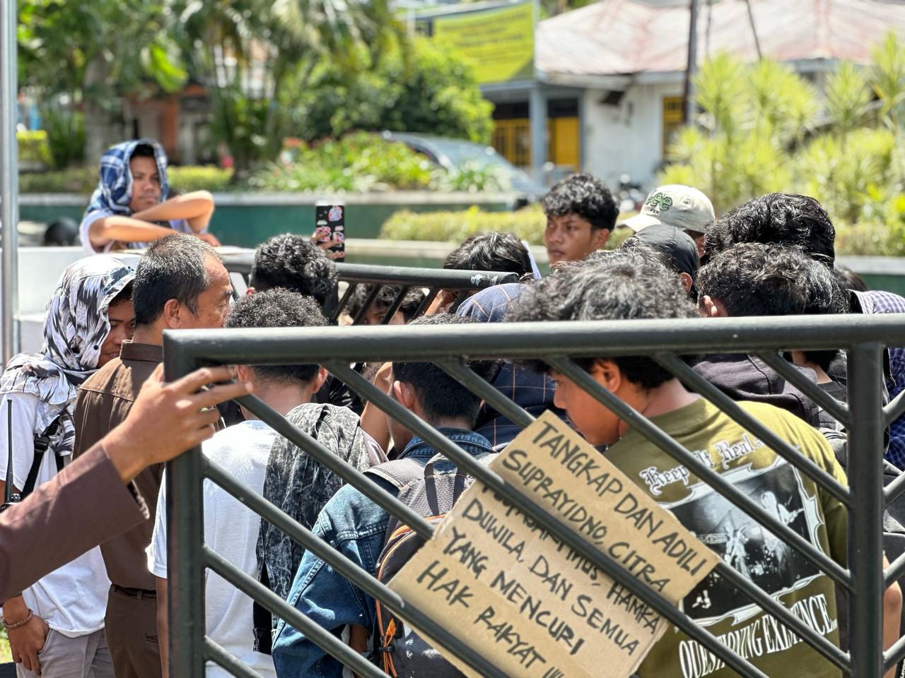 Kejati Malut Didesak Usut Dugaan Korupsi 13 Proyek di Pulau Taliabu