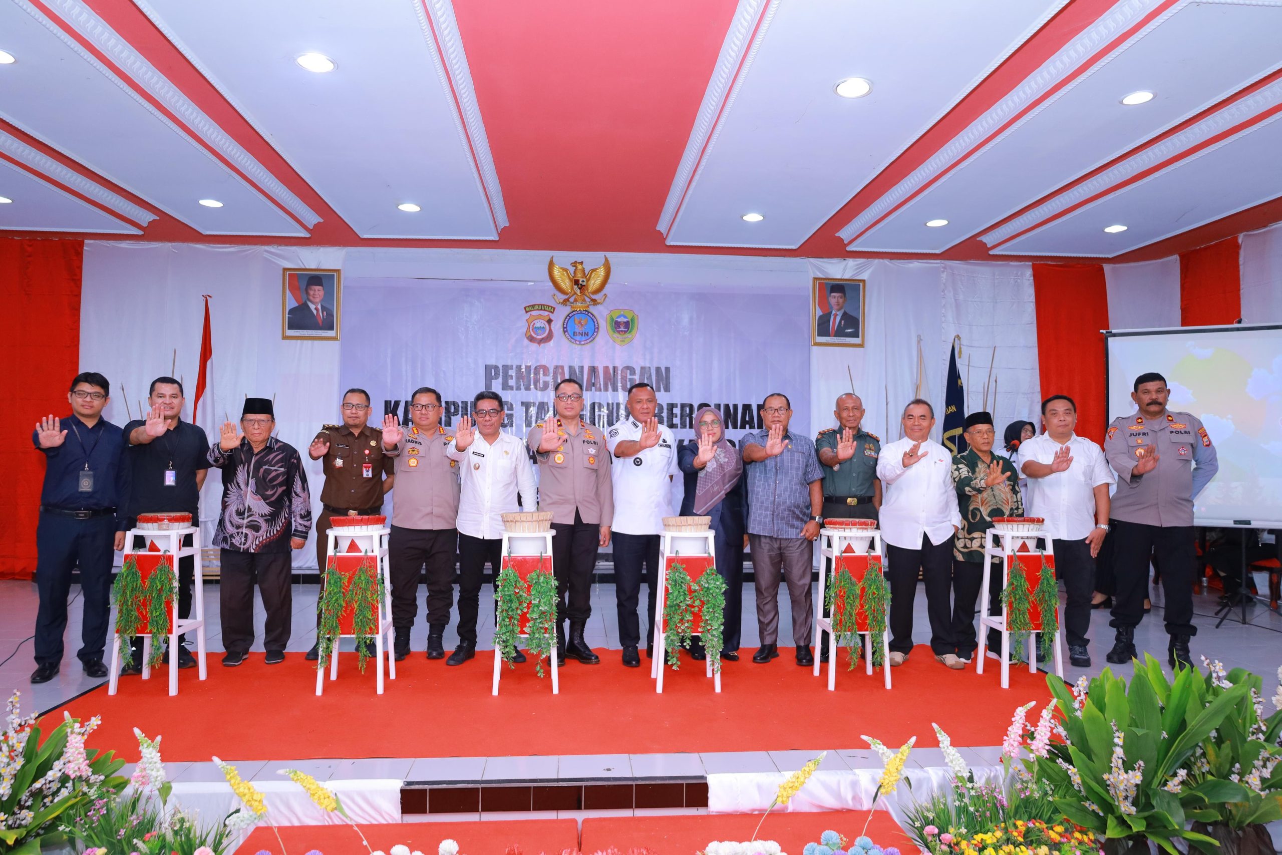 Dirresnarkoba Polda Malut Hadiri Peluncuran Kampung Bersih Narkoba Di Kota Tidore Kepulauan