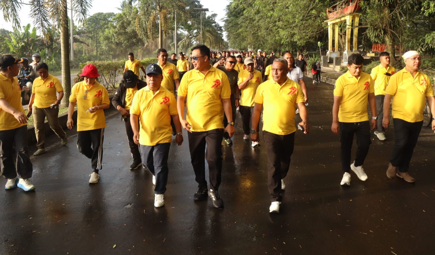 Meriahkan HUT Bhayangkara Ke 79, Polres Halut Jalan Santai Dengan Forkopimda
