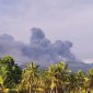 Gunung Dukono Erupsi dan semburkan abu vulkanik.(foto/istimewa).