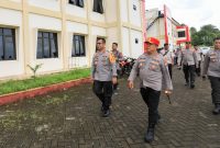 Kapolda Malut tinjau barak siswa SPN.(foto/istimewa)