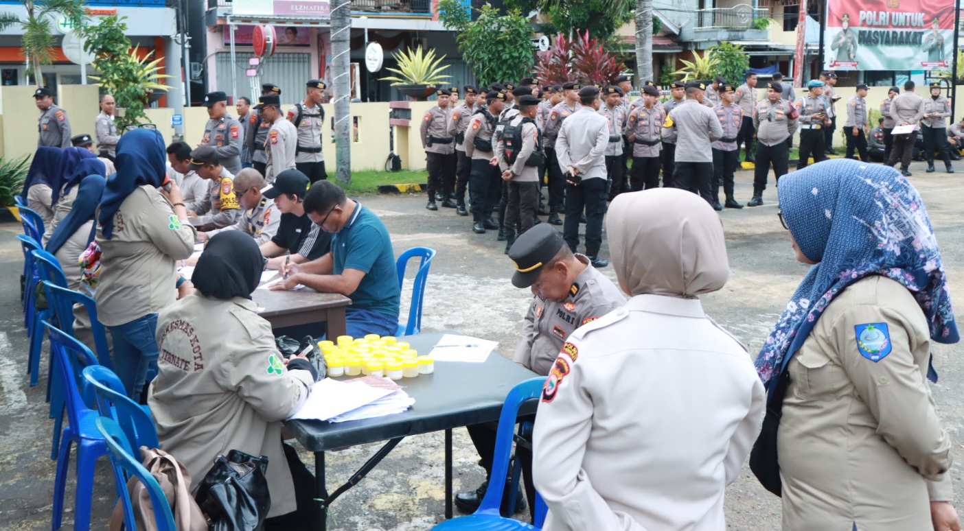Polres Ternate Gelar Sosialisasi Germas Dan Skrining Kesehatan Bagi Personel