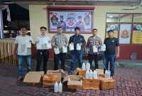Polres Ternate gagalkan Miras di Pelabuhan Fery Bastong.(foto/humas)