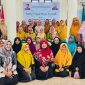 Foto bersama pengurus Aisyiyah dan peserta BAD.