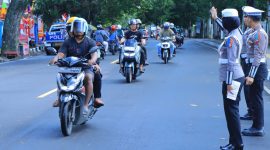 Polda Malut saat melakukan operasi patuh Kie Raha 2025.(foto/istimewa)