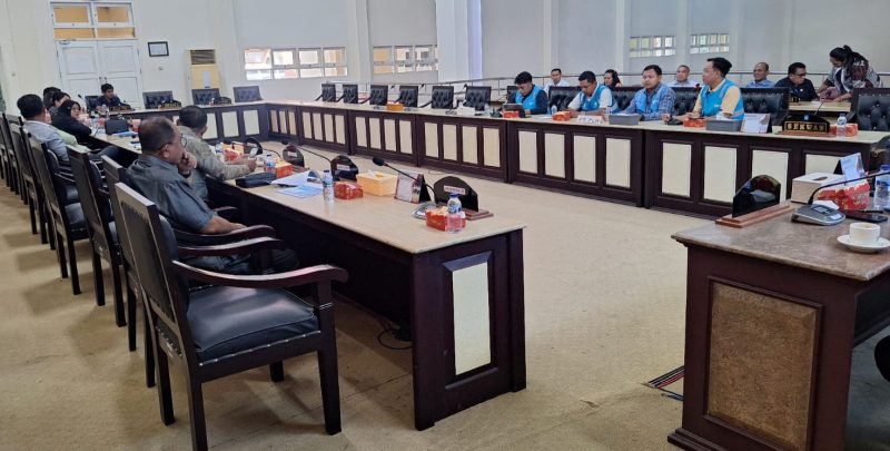 Komisi II DPRD Halut rapat bersama PT. PLN Tobelo.