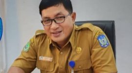 Kadis Pendidkan Halut Hertje Manuel.(foto/istimewa)