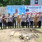 Kapolda Malut letakan batu pertama tugu perjuangan Kompi Senapan C.(foto/humas)