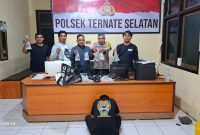 Polsek Ternate Selatan amankan pemjual Miras jenis Cap Tikus.(foto/humas).