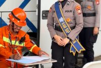 Sambut HUT Polwan ke-77, Polwan Polres Halteng gelar sosialisasi ke PT. IWIP. 