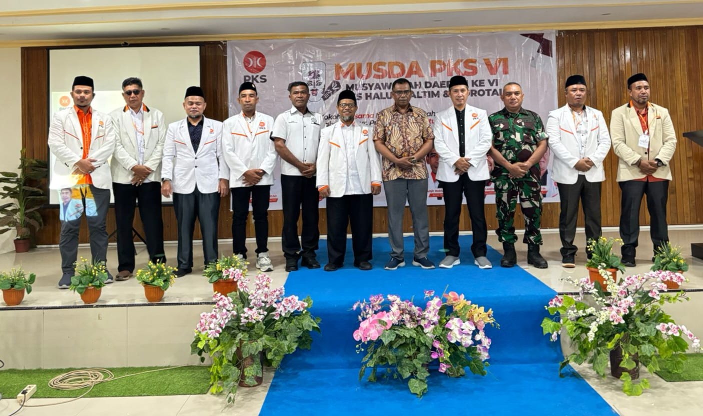 Wabup Halut Dr. Hi. Kasman Hi. Ahmad Hadiri Musda Ke-VI PKS