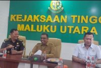 Wabup Halut Dr. Hi. Kasman Hi. Ahmad temui Asdatun Kejati Malut. 