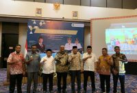 Wabup Halut, Dr. Hi. Kasman Hi. Ahmad, hadiri rapat evaluasi program dan kegiatan pembangunan perumahan Provinasi Malut.