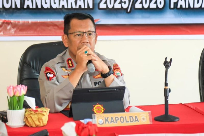 Kapolda Malut Irjen Pol. Waris Agono. 