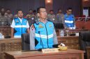 Kapolda dan Wakapolda Malut hadiri penandatanganan pakat integritas serta pengambilan sumpah panitia dan peserta seleksi pendidikan pengembangan umum terpadu Polri T.A 2025-2026 melalui zoom meeting.(foto/humas) 
