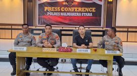 Polres Halut gelar Pres Conference terkait pelimpahan dugaan kasus oknum Polisi yang melakukan penistaan agama.