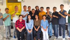 Mahasiswa Unhena tata muka dengan pengurus PWI Halut
