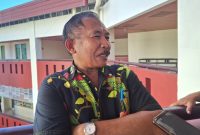 Kaban BKD Halut, Efraim Oni Hendrik