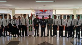 Bupati Halut, Dr. Piet Hein Babua, resmi melantik pejabat eselon III lingkup Pemda Halut.(foto/umo)