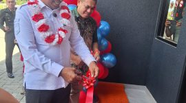 Wakil Bupati Halut, Dr. Hi. Kasman Hi. Ahmad resmikan grend opening KFC Tobelo 