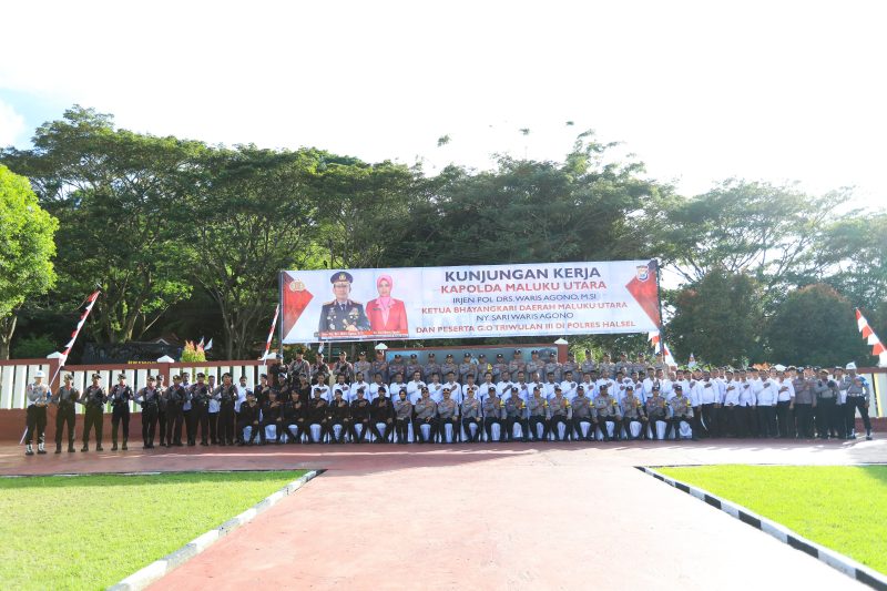 Kunjungan Kerja Kapolda Malut ke Halmahera Selatan.(foto/humas)