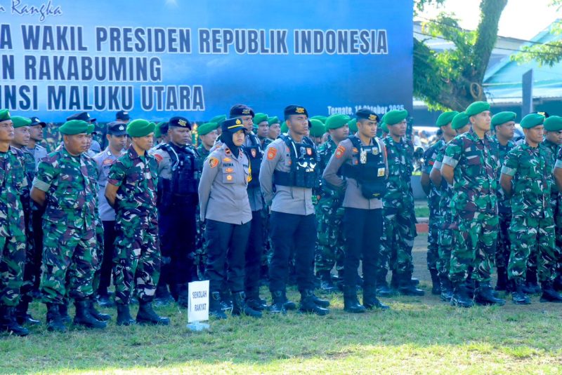 Polda Malut kerahkan personil untuk pengamanan kedatangan Wakil Presiden.(foto/humas)