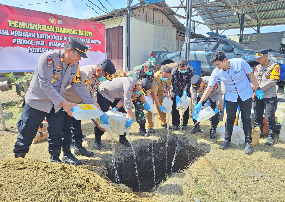 Polres Halut Musnahkan 3.384 Liter Miras Ilegal, Kapolres Tegaskan Alkohol Akar Kekerasan Dan Kejahatan