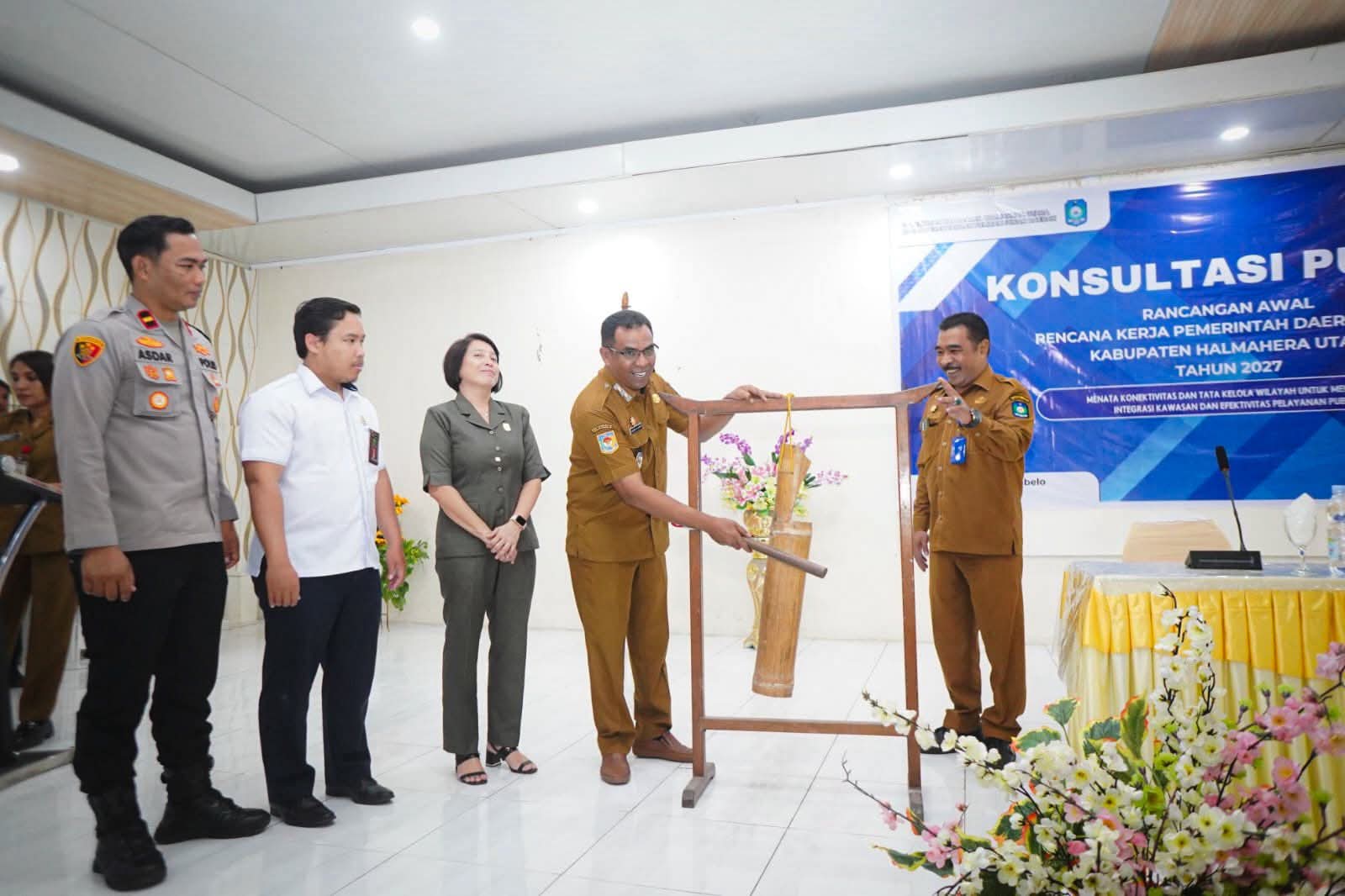 Buka Konsultasi Publik RKPD 2027, Wabup Kasman Tekankan Prioritas Konektivitas Dan PAD