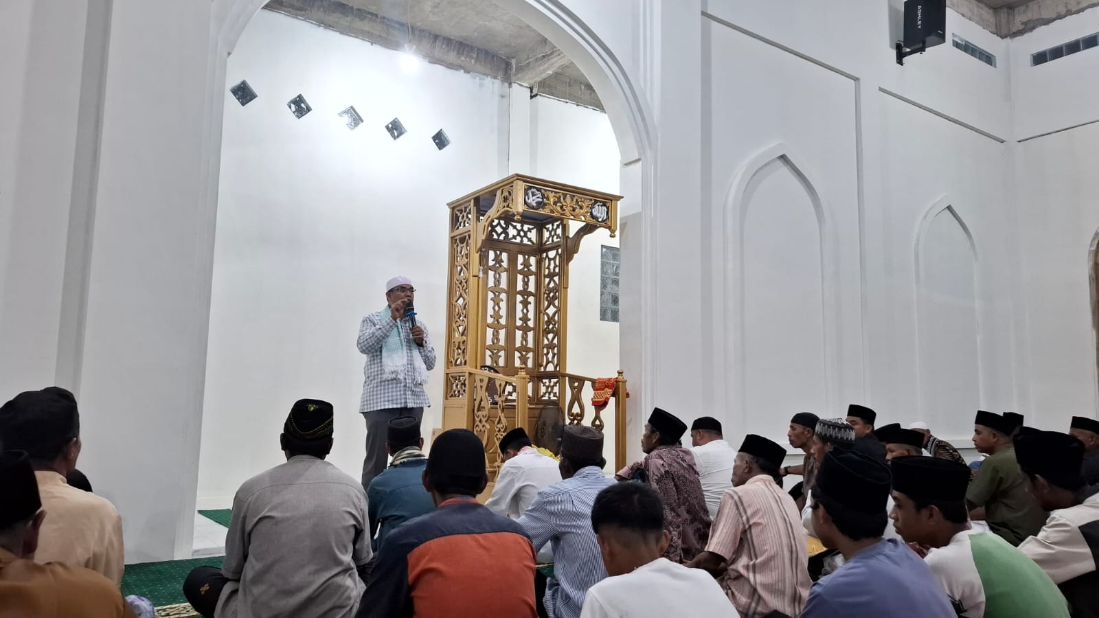 Wabup Halut Bersama PHBI Gelar Safari Ramadhan Di Galsel dan Galbar