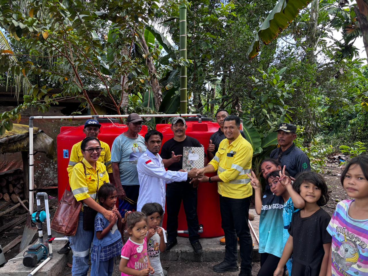 NHM Peduli Dan Warga Dusun Kobok Bersama Bangun Fasilitas Air Bersih Melalui Sistem Swakelola