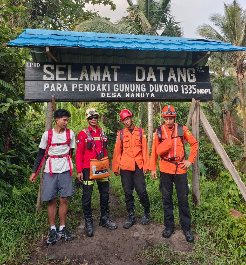 Tim Rescue PT NHM Bertaruh Nyawa Di Dukono, Bantu SAR Evakuasi Korban Erupsi