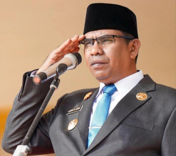 Tiga Hari Berjibaku Di Lereng Dukono, Wabup Halut Apresiasi Dua Warga Mamuya Dan Tim SAR Gabungan