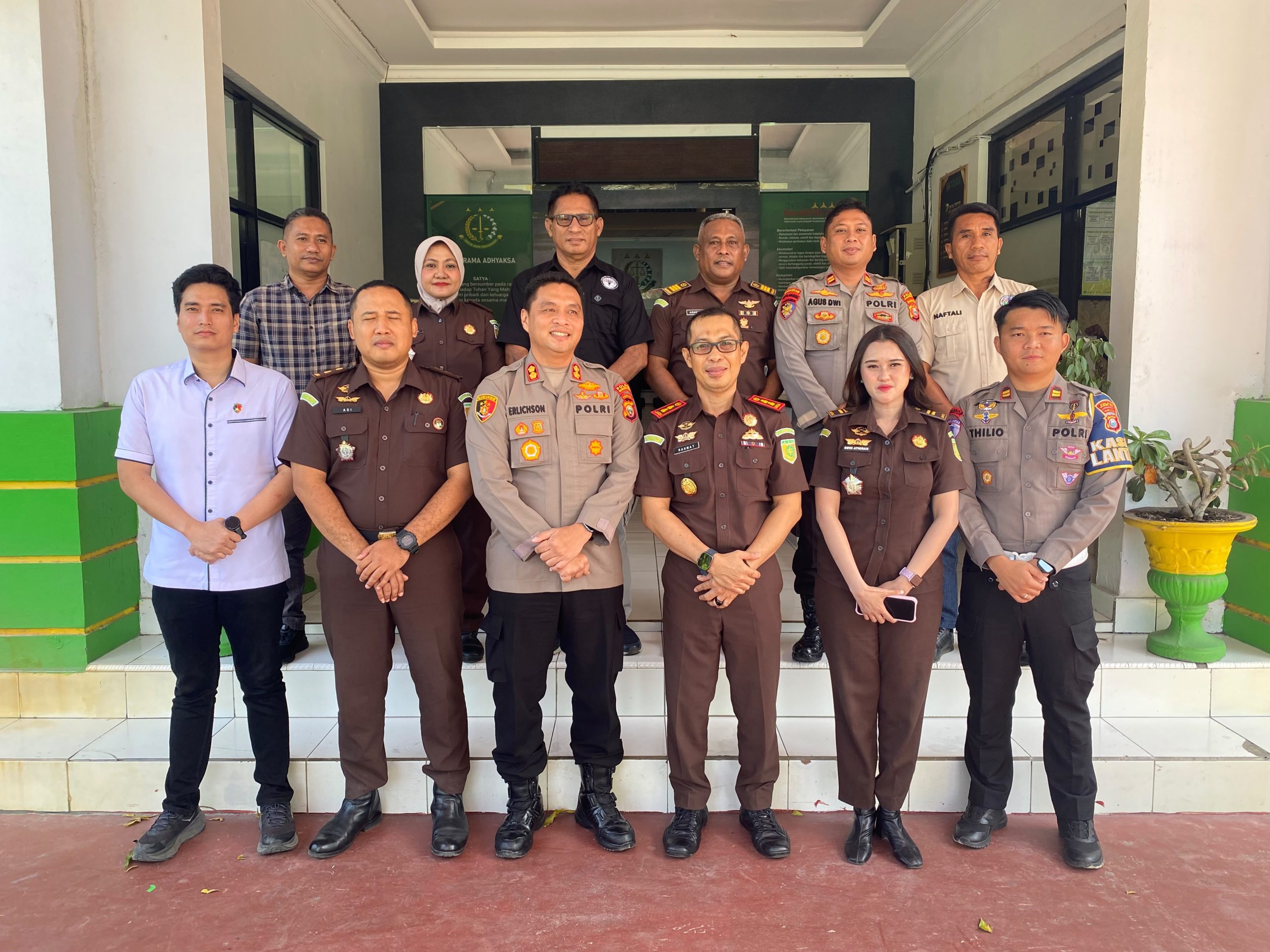 Kapolres Halut Perkuat Sinergi Penegakan Hukum, Sambangi Kajari Bangun Koordinasi Dan Soliditas