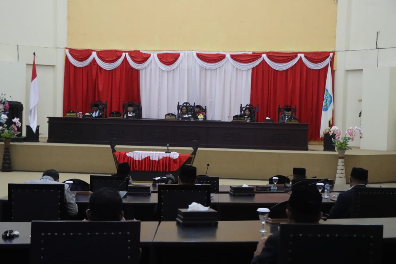 DPRD Halut Sahkan Ranperda Pertanggungjawaban APBD 2025, Pemda Segera Ajukan Evaluasi Ke Gubernur