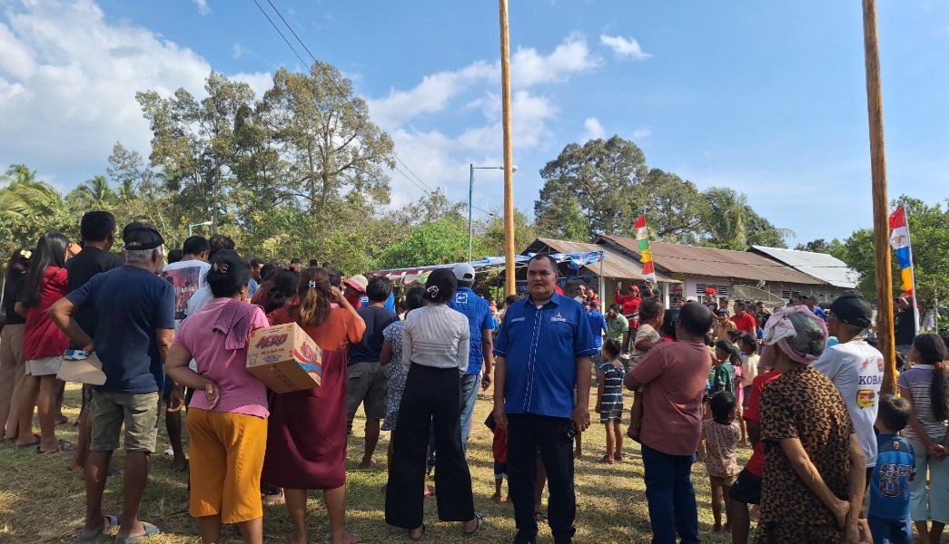 DPC Demokrat Halut Meriahkan HUT RI Ke-81 Dan HUT Demokrat Bersama Masyarakat Desa Samuda