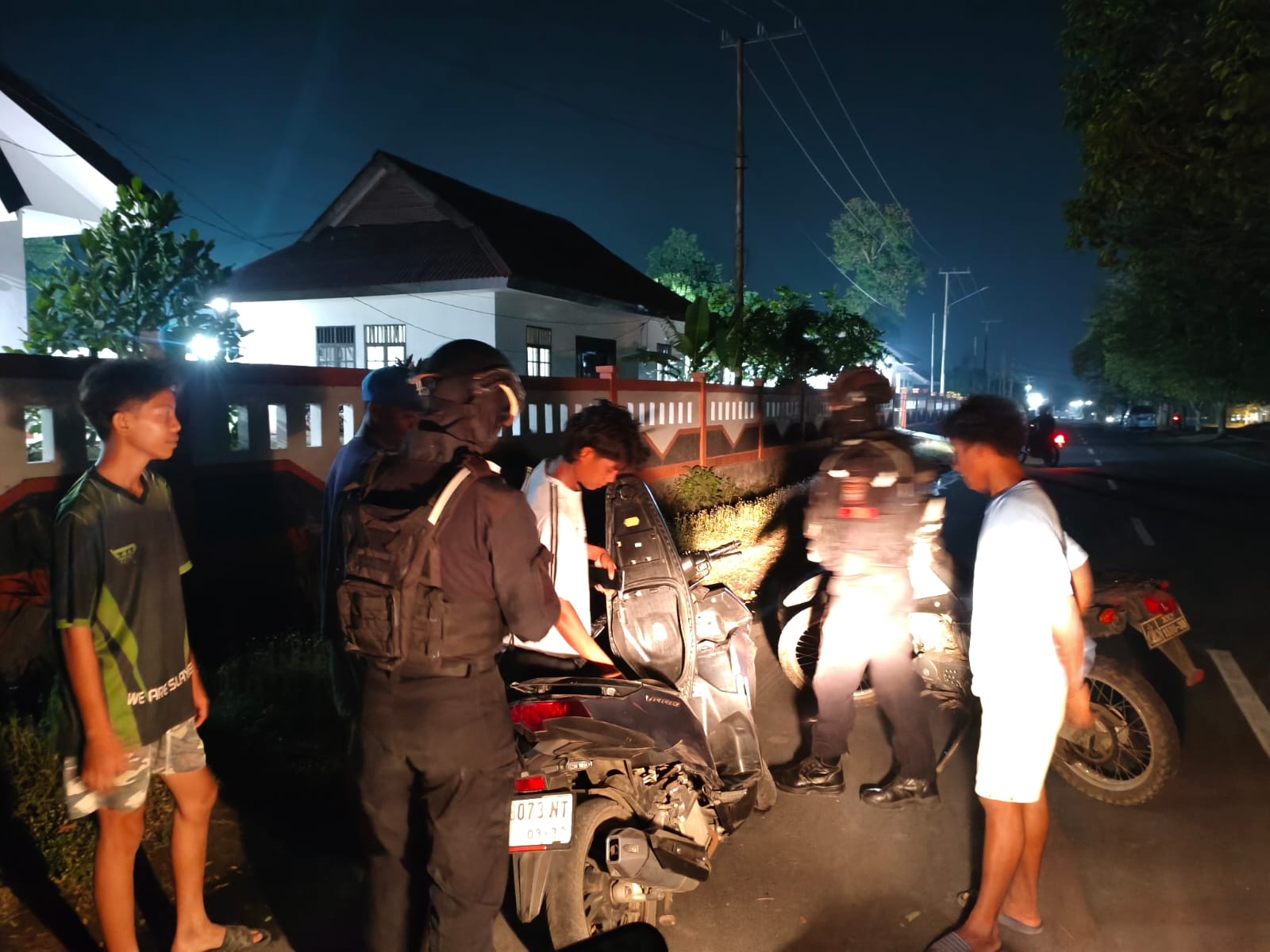Jaga Kamtibmas Tetap Kondusif, Sat Samapta Polres Halut Sasar Wilayah Rawan Di Malam Hari