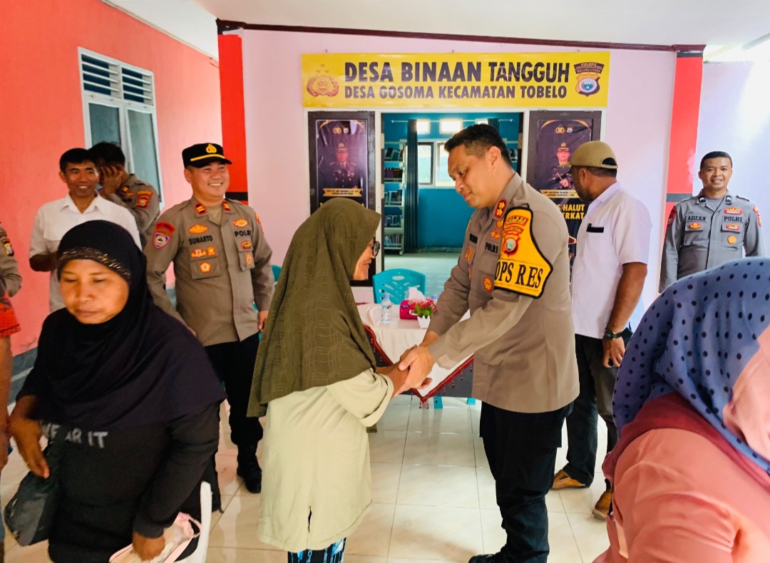 ‘Satu Hari Bersama Masyarakat’ Kapolres Halut Ajak Warga Gosoma Perangi Gangguan Kamtibmas